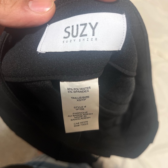 Suzy Black High-Waisted Trousers - Picture 3 of 6